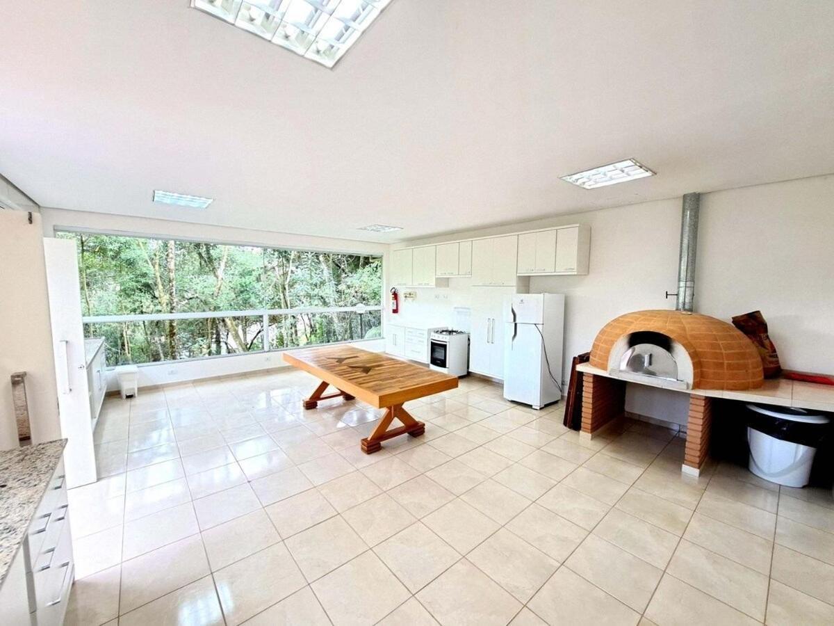 Apartamento Charmoso Com Lareira Campos do Jordao Exterior photo
